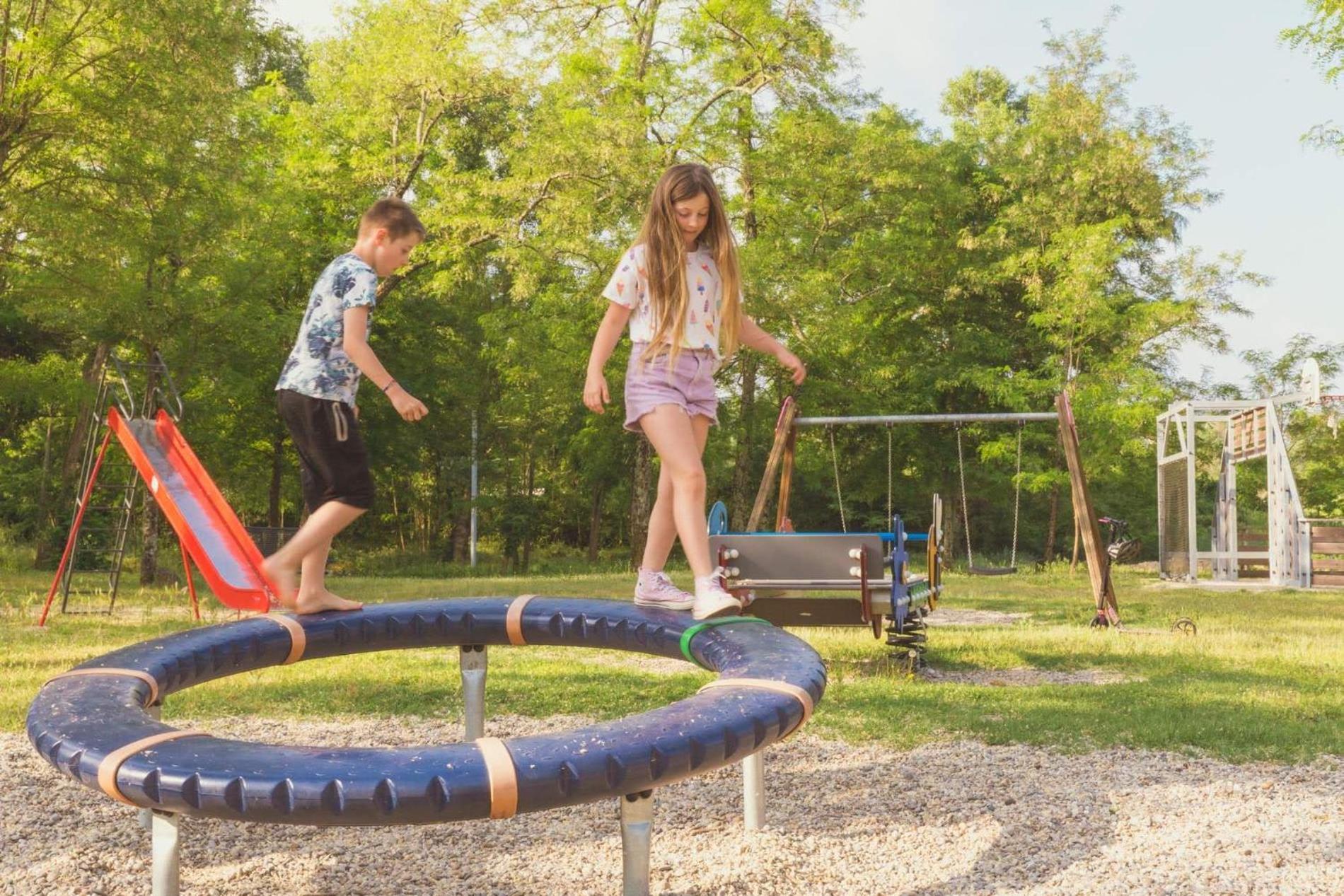 Camping La Chapouliere Ruoms Zewnętrze zdjęcie