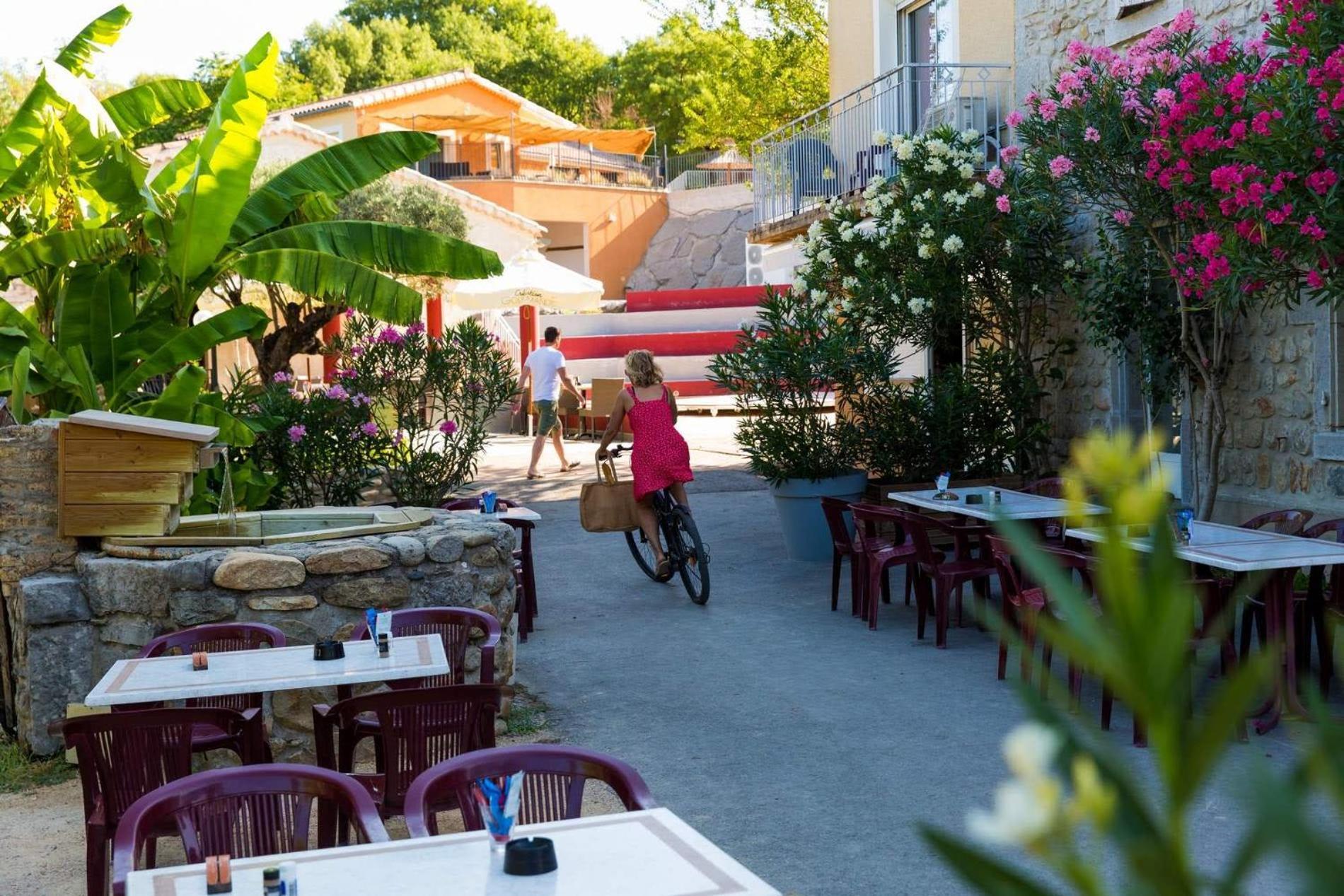 Camping La Chapouliere Ruoms Zewnętrze zdjęcie
